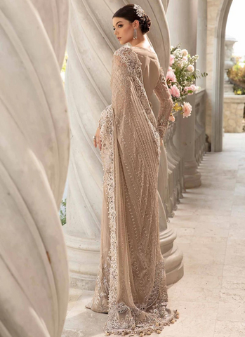 Luxurious Hand-Embellished Organza Blouse and Chiffon Saree Ensemble