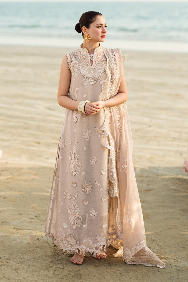 FK-01 Sophia - Lawn